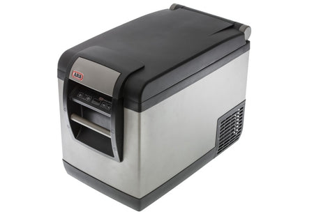 Fridge 50 Quart Classic Series Plug B Usa Spec - View 14 | Dirty Garage