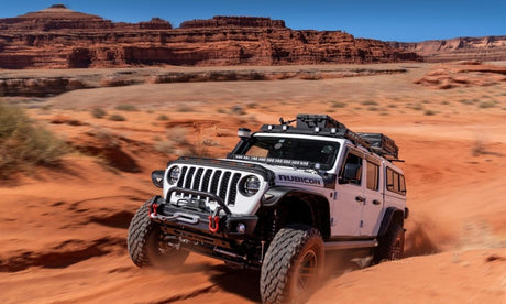 2020-2021 Gladiator Trail Armor Rocker Panel - View 4 | Dirty Garage