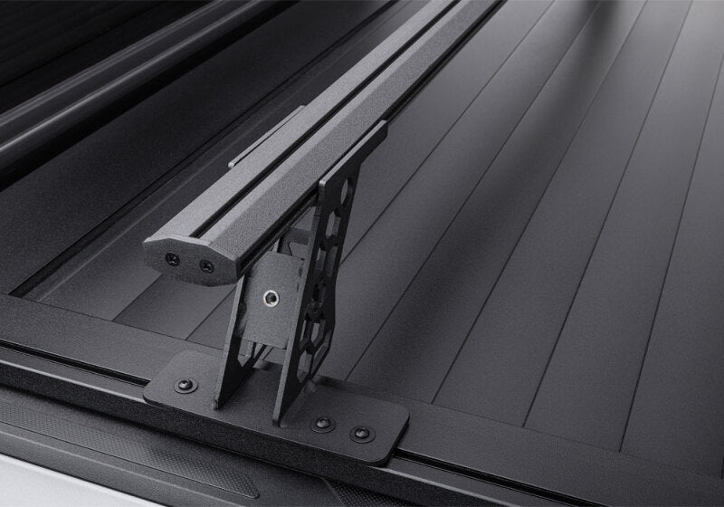 2007-2020 Tundra CrewMax 5.5ft Bed RetraxPRO XR Retractable Tonneau Cover - View 4 | Dirty Garage