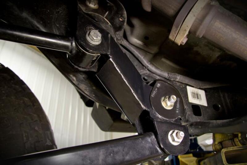 2018-2025 Wrangler JL Control Arm Correction Brackets Fits 2-4.5" Lift - View 3 | Dirty Garage