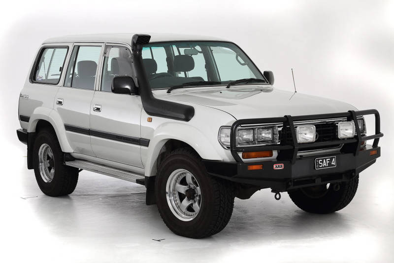 ARB Safari Snorkel Rspec Toyota Land Cruiser 80 Series - View 3 | Dirty Garage