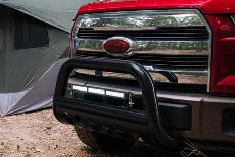 Universal Stage Series Driving White Classic 18" Light Bar - View 2 | Dirty Garage