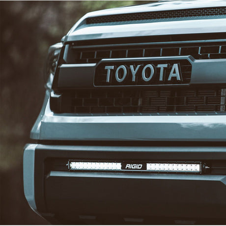 Universal 20" SR-Series Dual Function SAE Beam Light Bar w/ White Backlight - View 4 | Dirty Garage