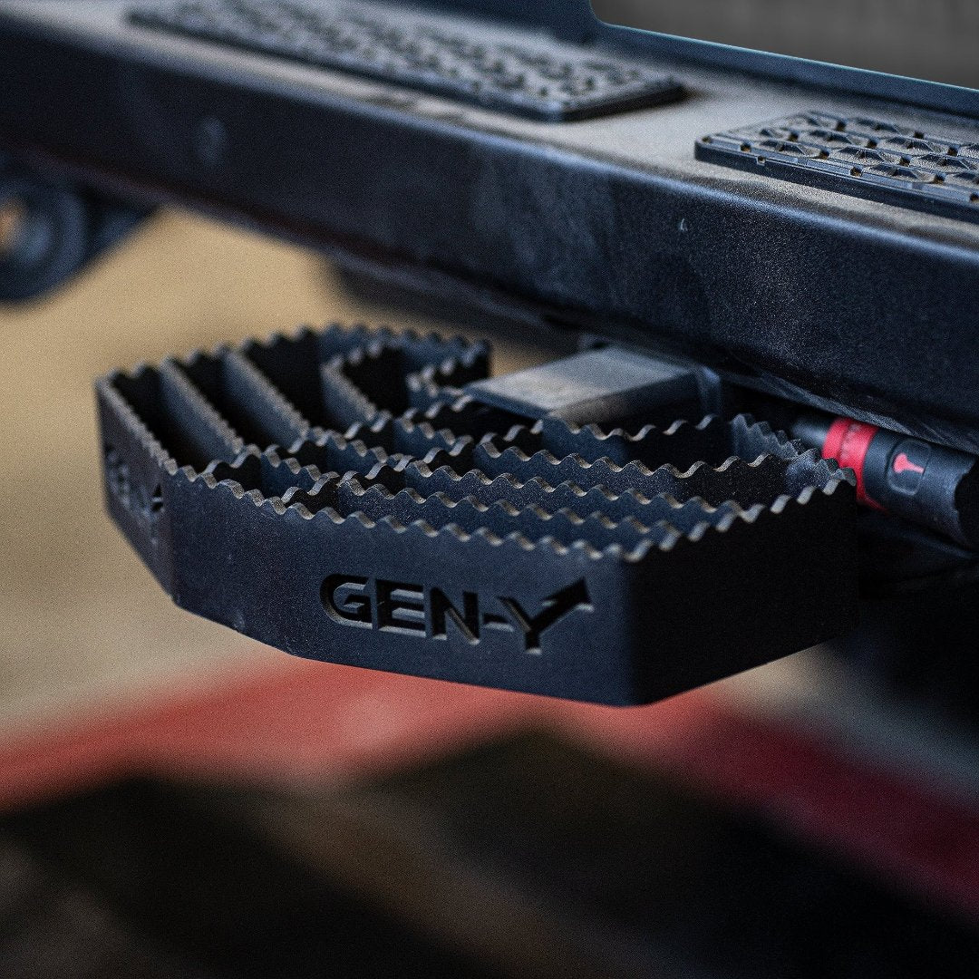 Universal Serrated Hitch Step (GH-035)