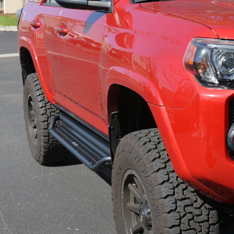 Go Rhino Dominator Extreme D1 Side Steps - Tex Blk - 87in - View 5 | Dirty Garage