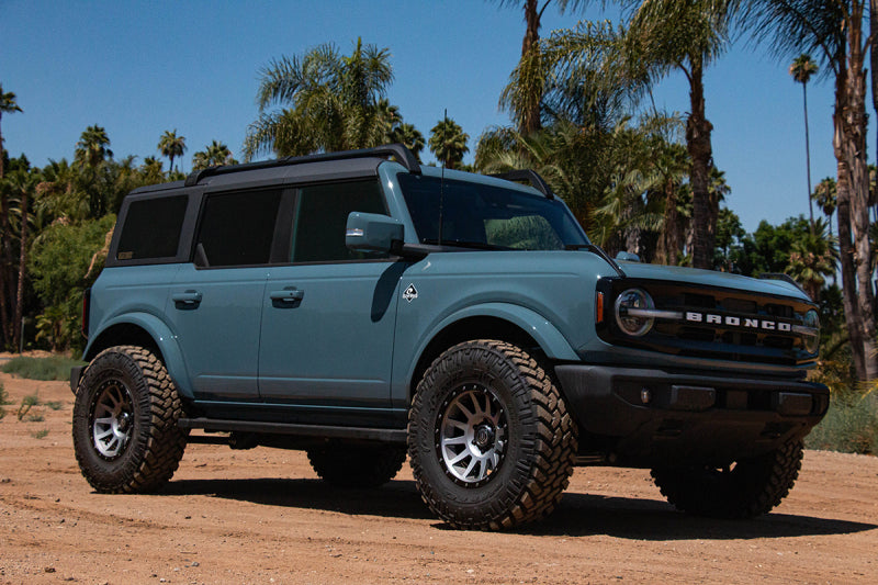 Universal Compression 17x8.5 6x5.5 25mm Offset 5.75" BS 95.1mm Bore Titanium Wheel - View 4 | Dirty Garage