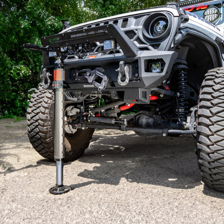 Go Rhino Xventure Gear EG1 El Gato Hydraulic Jack - Graphite - View 15 | Dirty Garage