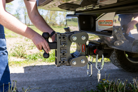 Gen-Y The Boss Torsion-Flex 2in Shank 5in Drop 10K Hitch w/GH-031 Dual-Ball/GH-032 Pintle Lock - View 3 | Dirty Garage