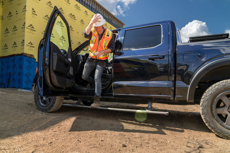 2021-2025 F-150 6" Wide Black PowerSteps - View 3 | Dirty Garage