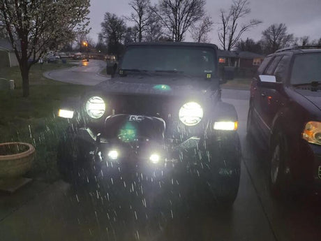 2018-2026 Wrangler JL Sport LED Switchback High Output Can-Bus Amber / White Bulbs - View 6 | Dirty Garage