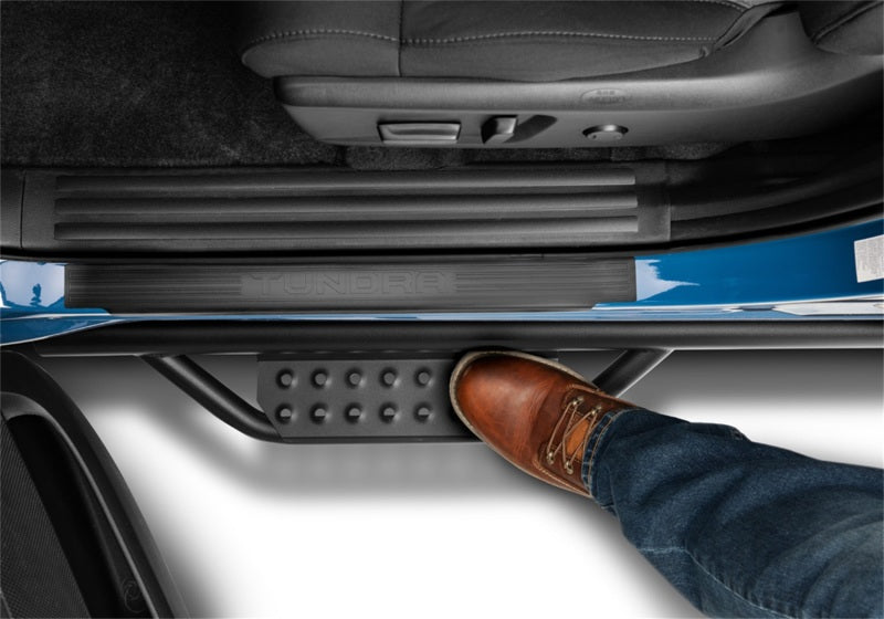 2015-2019 GM Canyon / Colorado Crew Cab 5' Short Bed Textured Black Cab Length RS Nerf Steps - View 3 | Dirty Garage